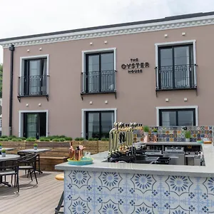 https://oyster-house.cardiffhotelswales.com