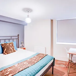 https://peckham-rooms-hotel.cambridgehotelsuk.com