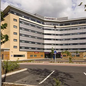 https://premier-inn-manchester-airport.hotelsin-chester.com