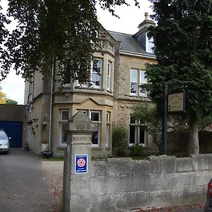 astor-house-guest-house.tophotelsbath.com/