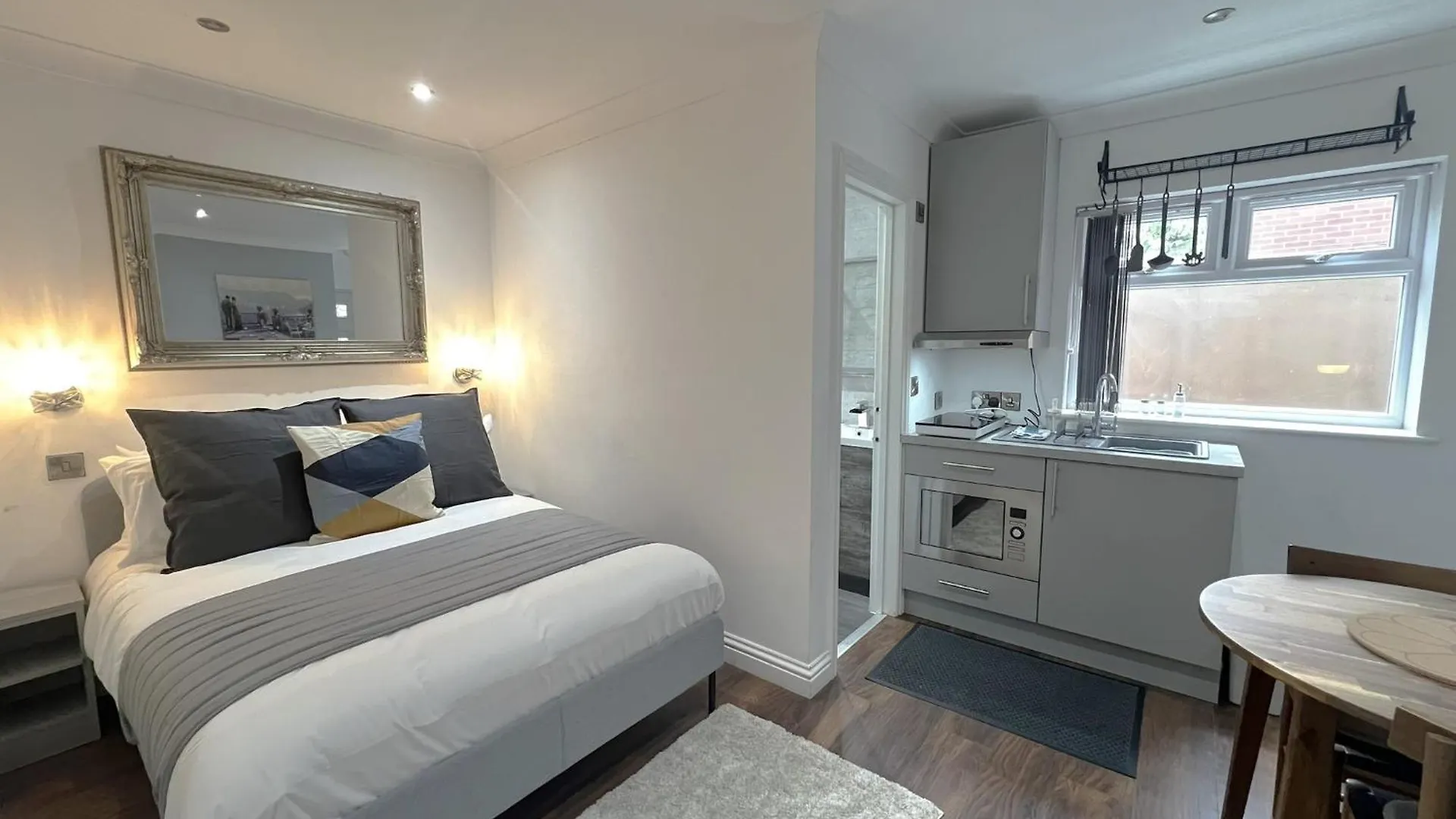 Melbury Rooms & Studios Exeter Pensión