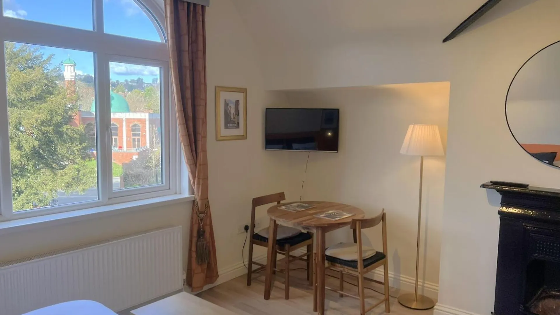 Melbury Rooms & Studios Exeter 0*,  Reino Unido
