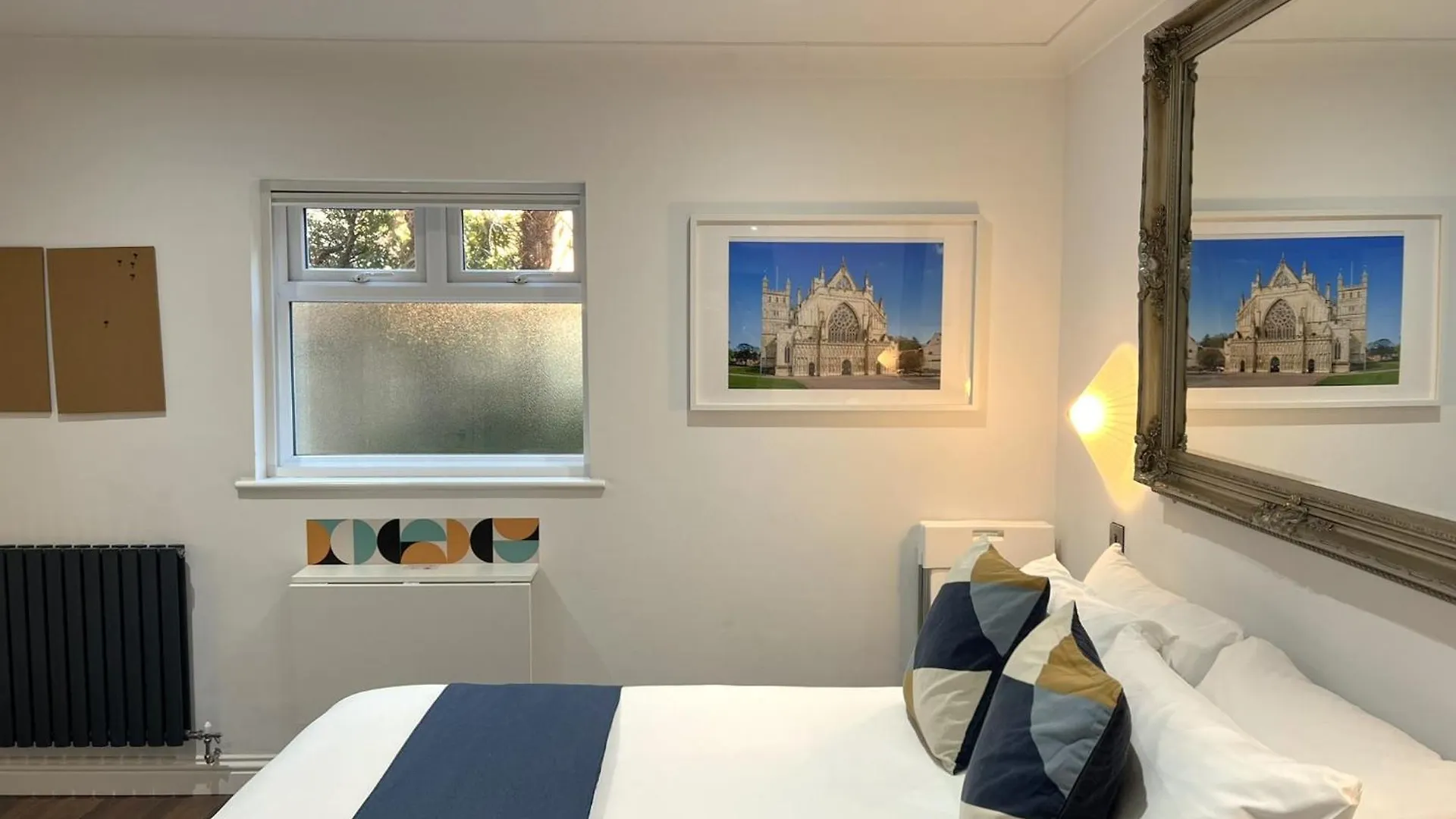 Melbury Rooms & Studios Exeter Guest house